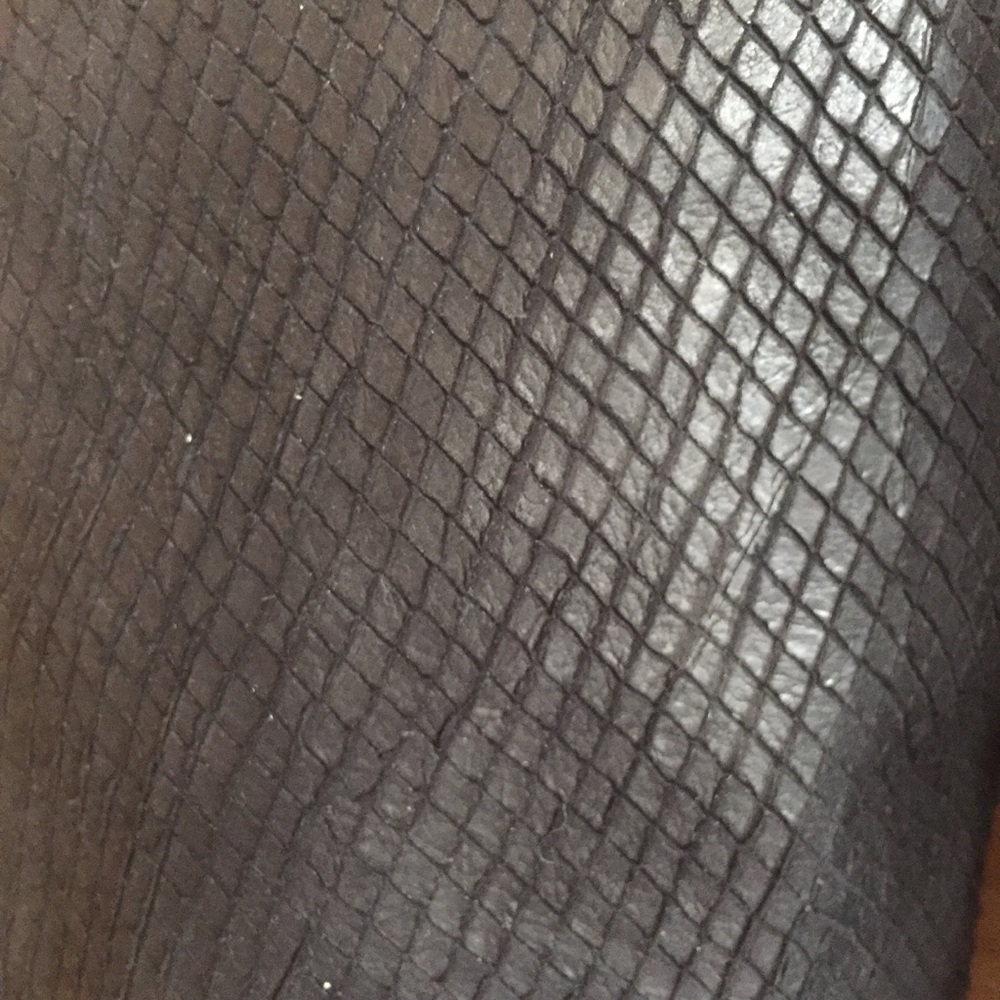 Elizabeth and James python boot - Picture 4 of 7